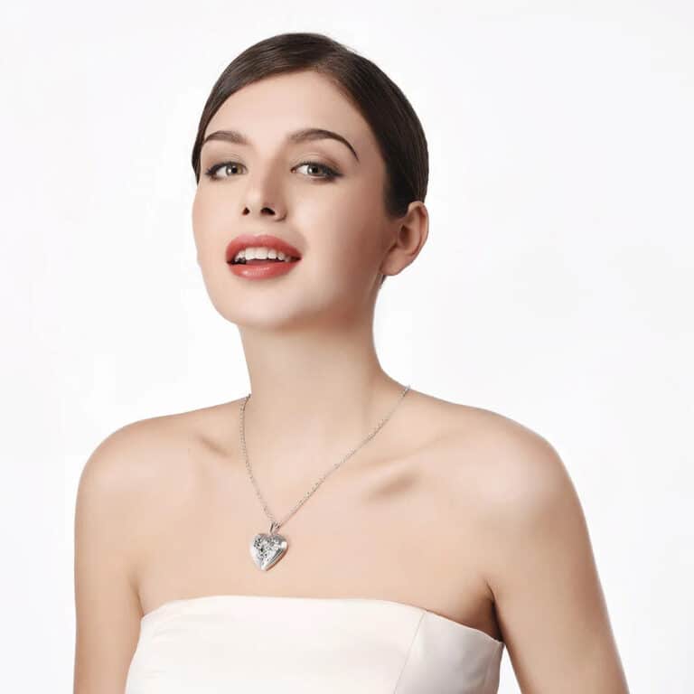 Collier Coeur "Un Bisou Pour Mon Amour" Avec Cristal - 18 Pouces - Neuf